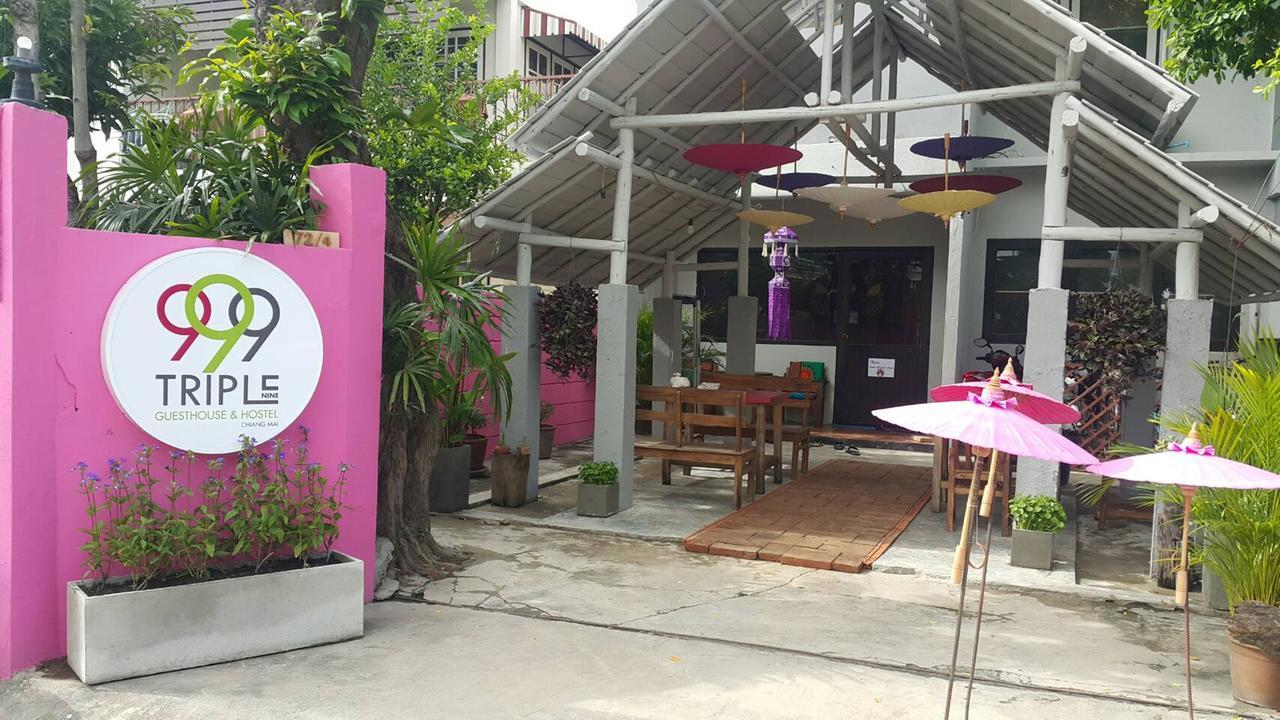 999 Triplenine Chiangmai Hostel Chiang Mai Bagian luar foto