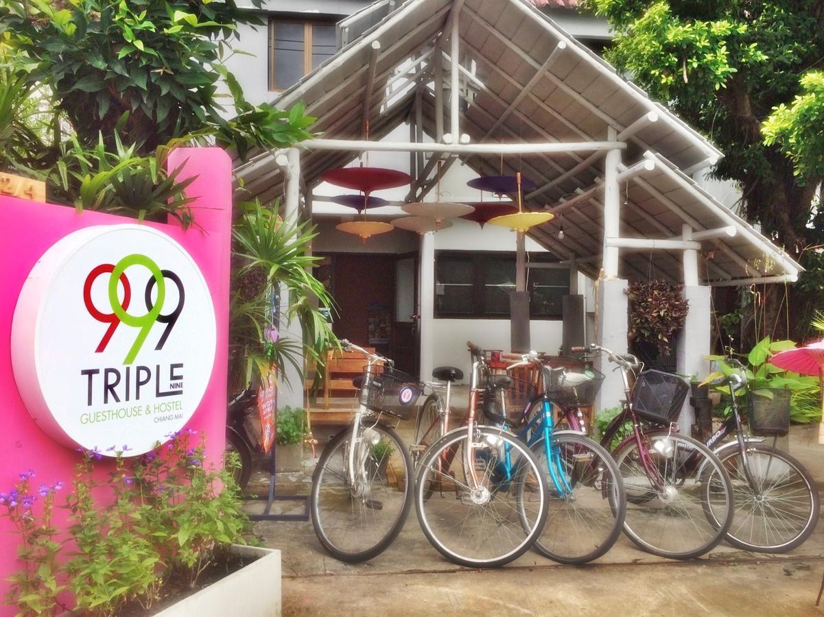 999 Triplenine Chiangmai Hostel Chiang Mai Bagian luar foto