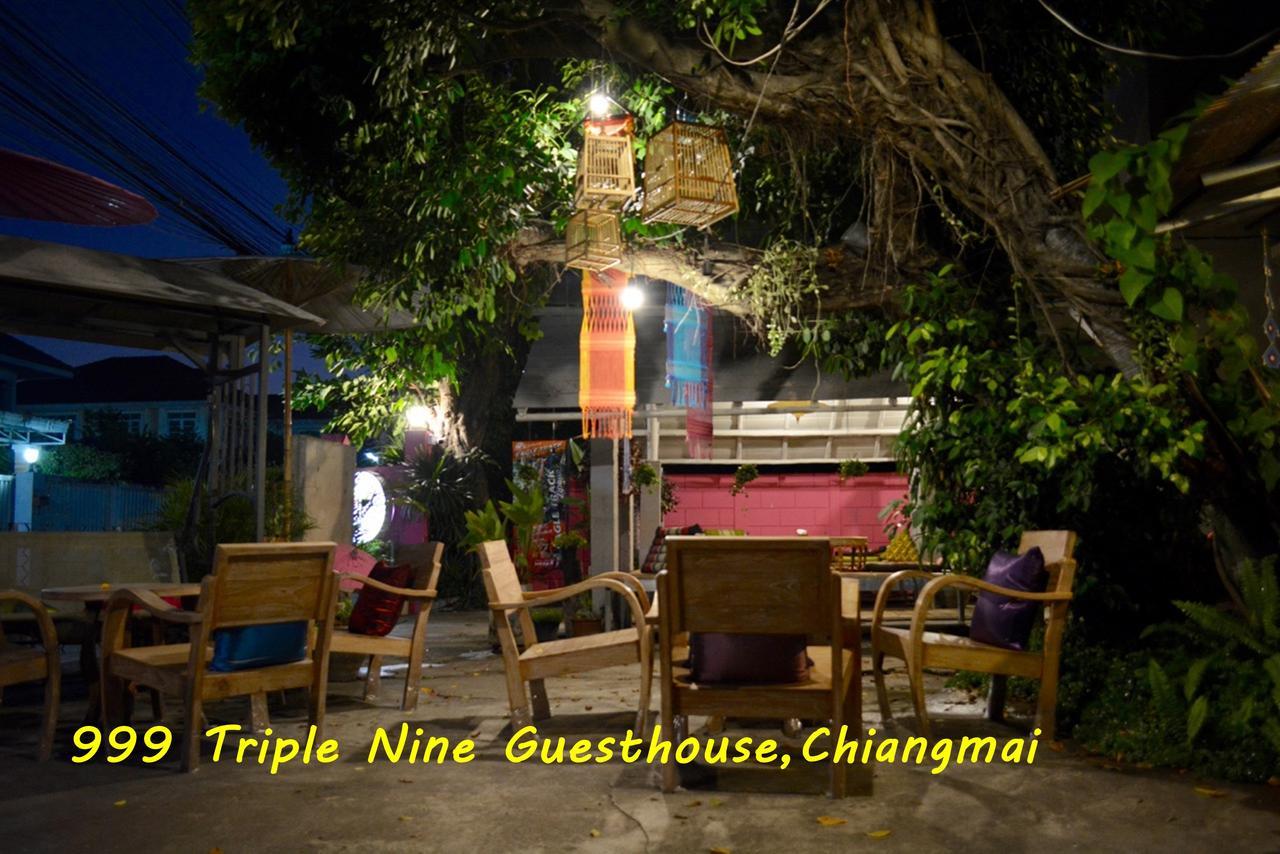 999 Triplenine Chiangmai Hostel Chiang Mai Bagian luar foto